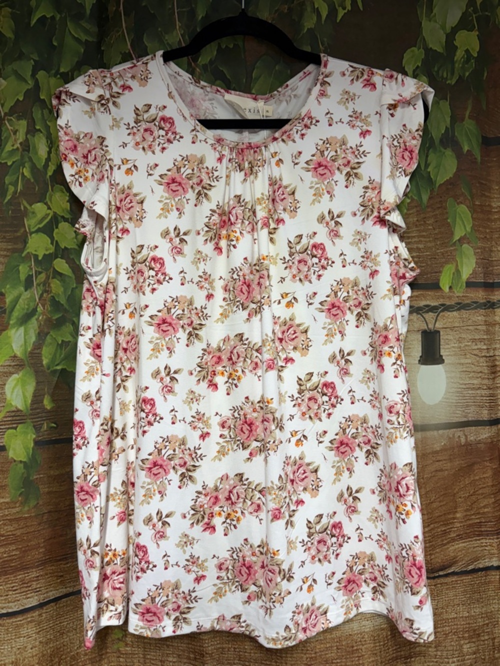 🆕 Floral Ruffle Sleeve Blouse - Pink on White